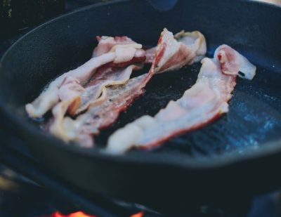 bacon in frying pan